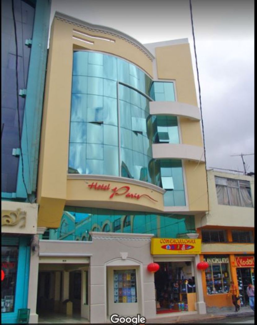 Hotel París, en el centro de Loja